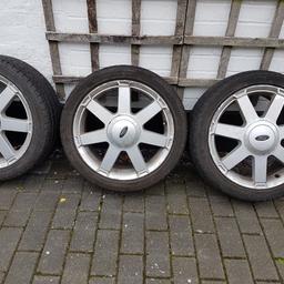4 x 16" alloys, 3 with tyres that meet the legal criteria and one alloy without. A few scuffs but still in good working condition.