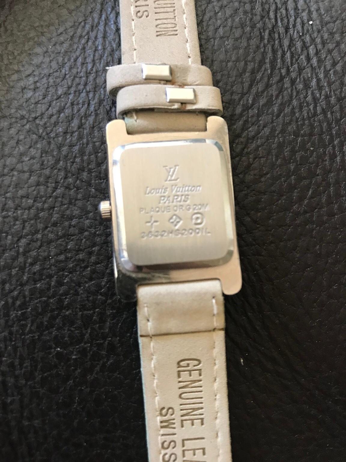 LOUIS VUITTON Plaque G 20 Watch