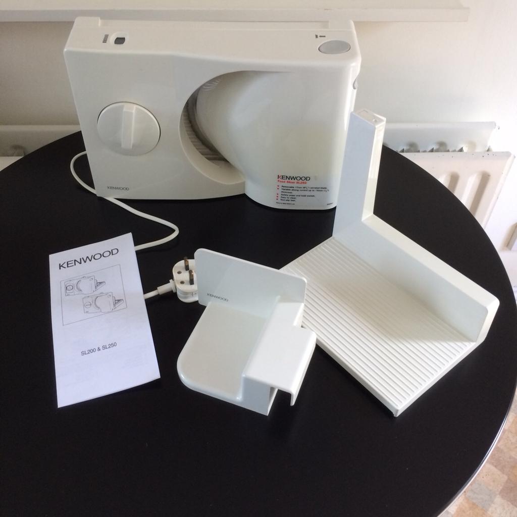 Kenwood food slicer SL250 in SE22 Southwark for £8.00 for sale Shpock