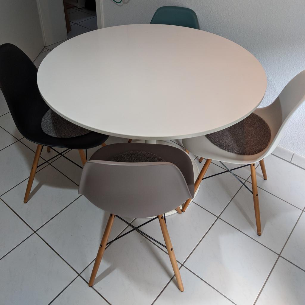 IKEA DOCKSTA Esstisch Tisch weiß rund Tulip in 61169 Friedberg (Hessen) für 100,00 € zum Verkauf