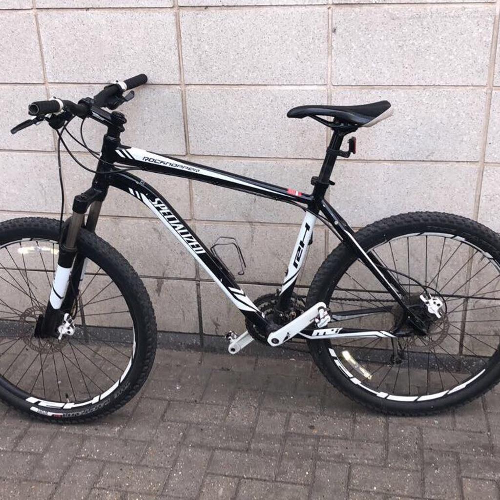 Specialized Rockhopper Sport Mountain Bike in SW19 London Borough