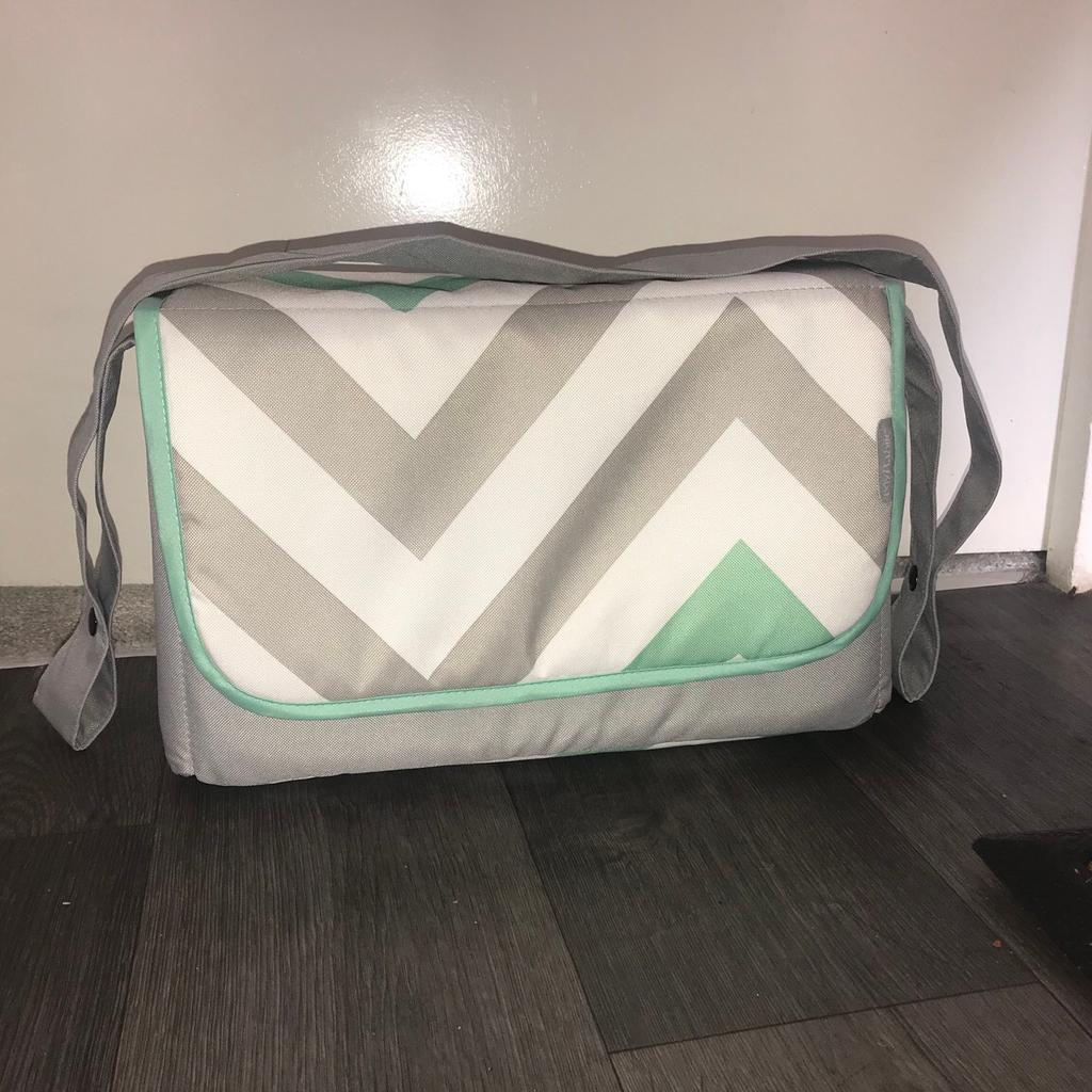 My babiie outlet mint chevron