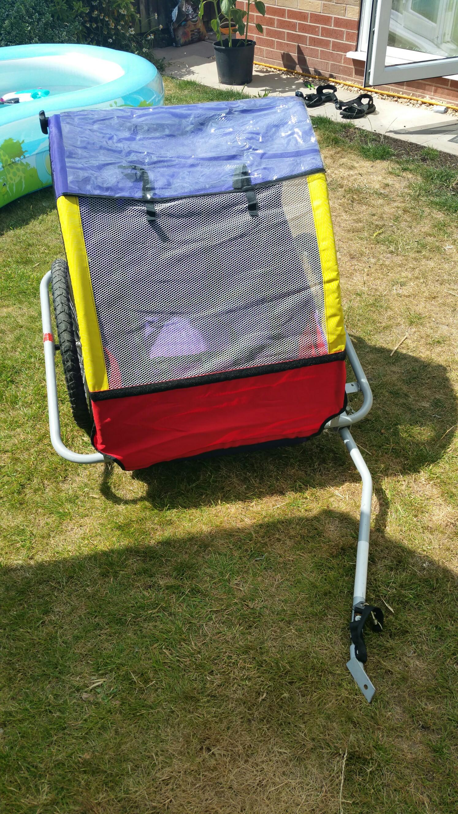 Halfords bike trailer kiddie carrier in Longport für 65,00 £ zum