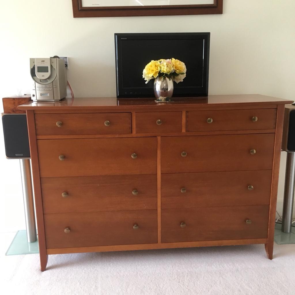 Chest of drawers in beautiful Kauri wood. in 07470 Pollença für £ 200