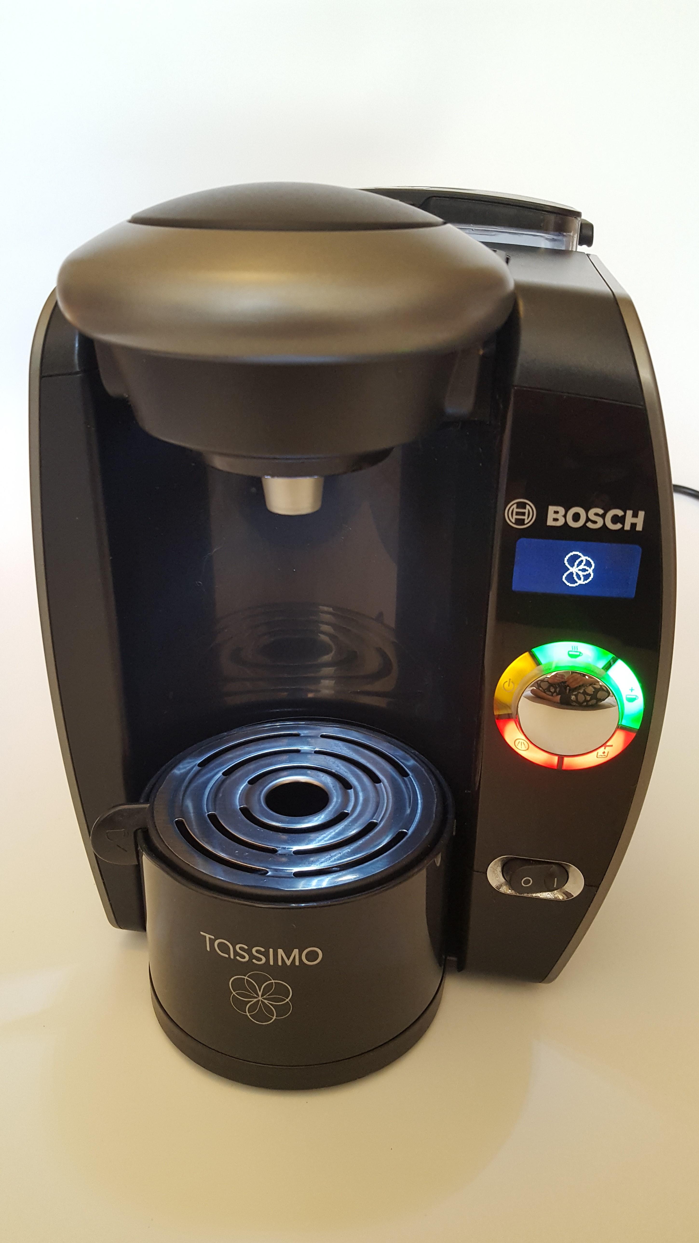 Bosch TASSIMO T65 TAS6515UC multi beverage in B69 Sandwell for £24.00