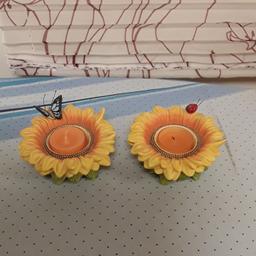 Teelichthalter Sonnenblume 10 cm Durchmesser.
Nur Selbstabholer
Da beim Schmetterling ein Stück vom Flügel abgebrochen ist, hätte ich gerne 10 Euro für beide.