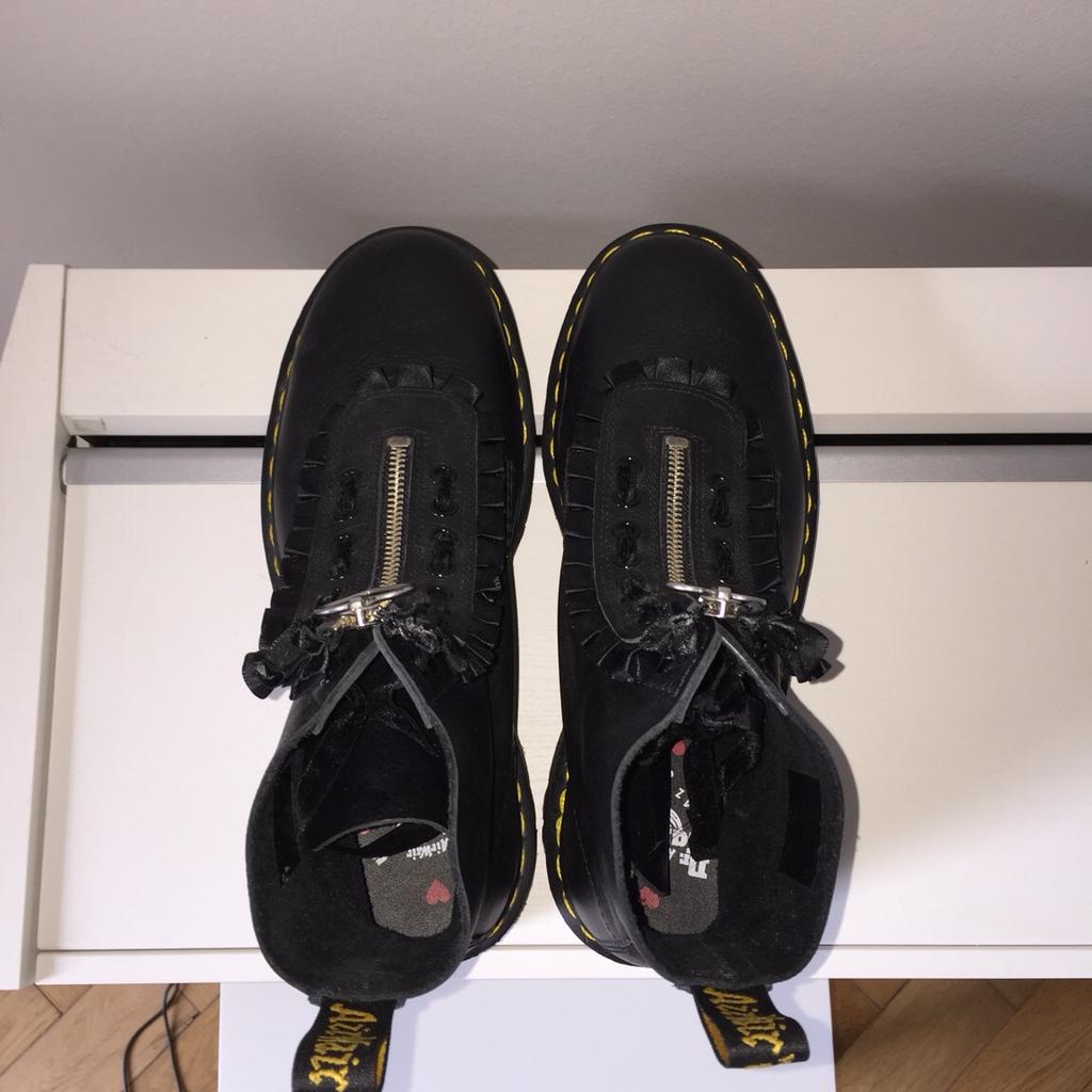 Dr martens lazy oaf clearance deutschland