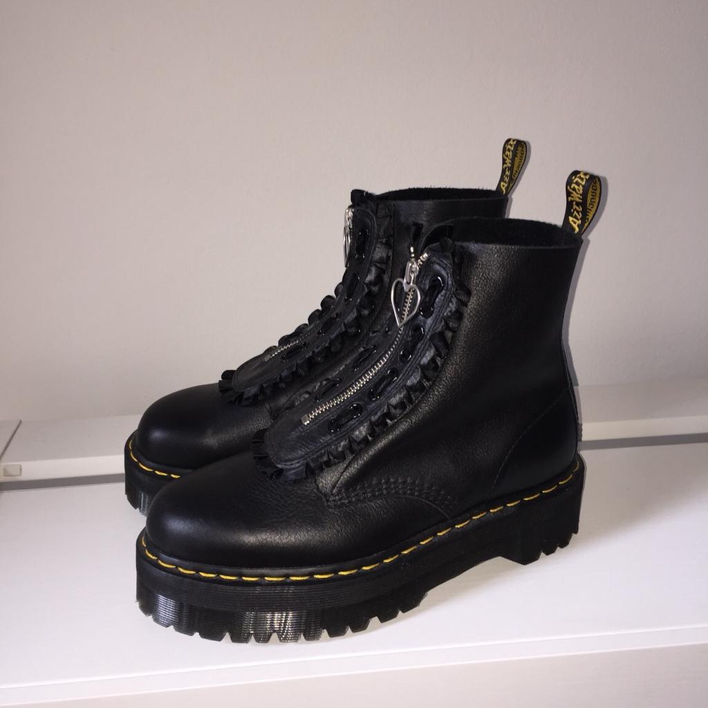 Doc martens my life is outlet boring