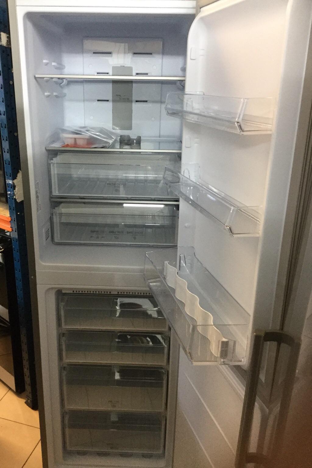 ***NEW Hotpoint fridge freezer for SALE*** in E4 London Borough of