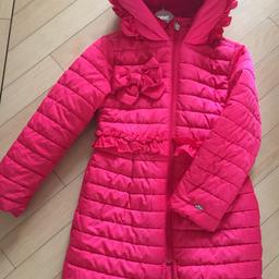 Absolutely beautiful ruffle designer A Dee coat in a striking pink/red colour. Too small for my daughter, age 10

No offers please low price
Happy to post for P&P costs