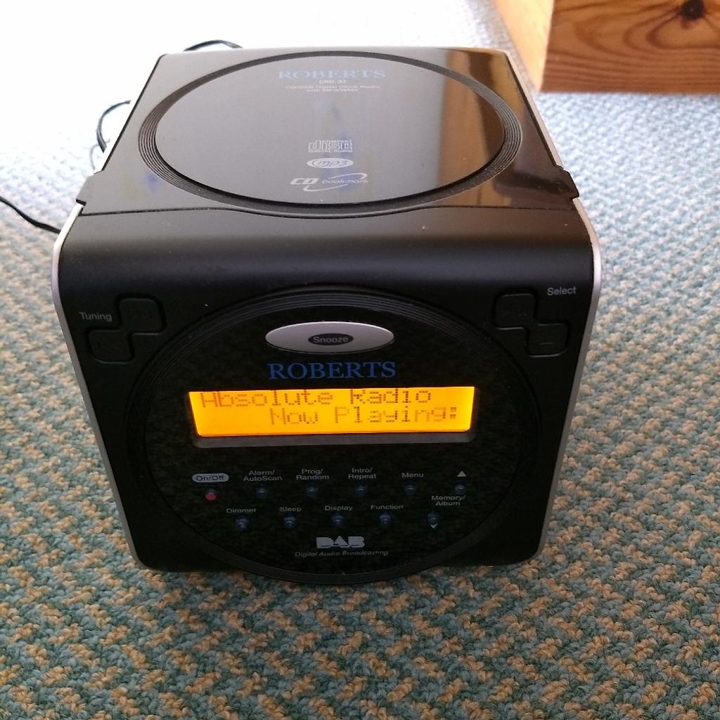 Roberts DAB CD stereo clock radio alarm in DY8 Dudley for £20.00 for
