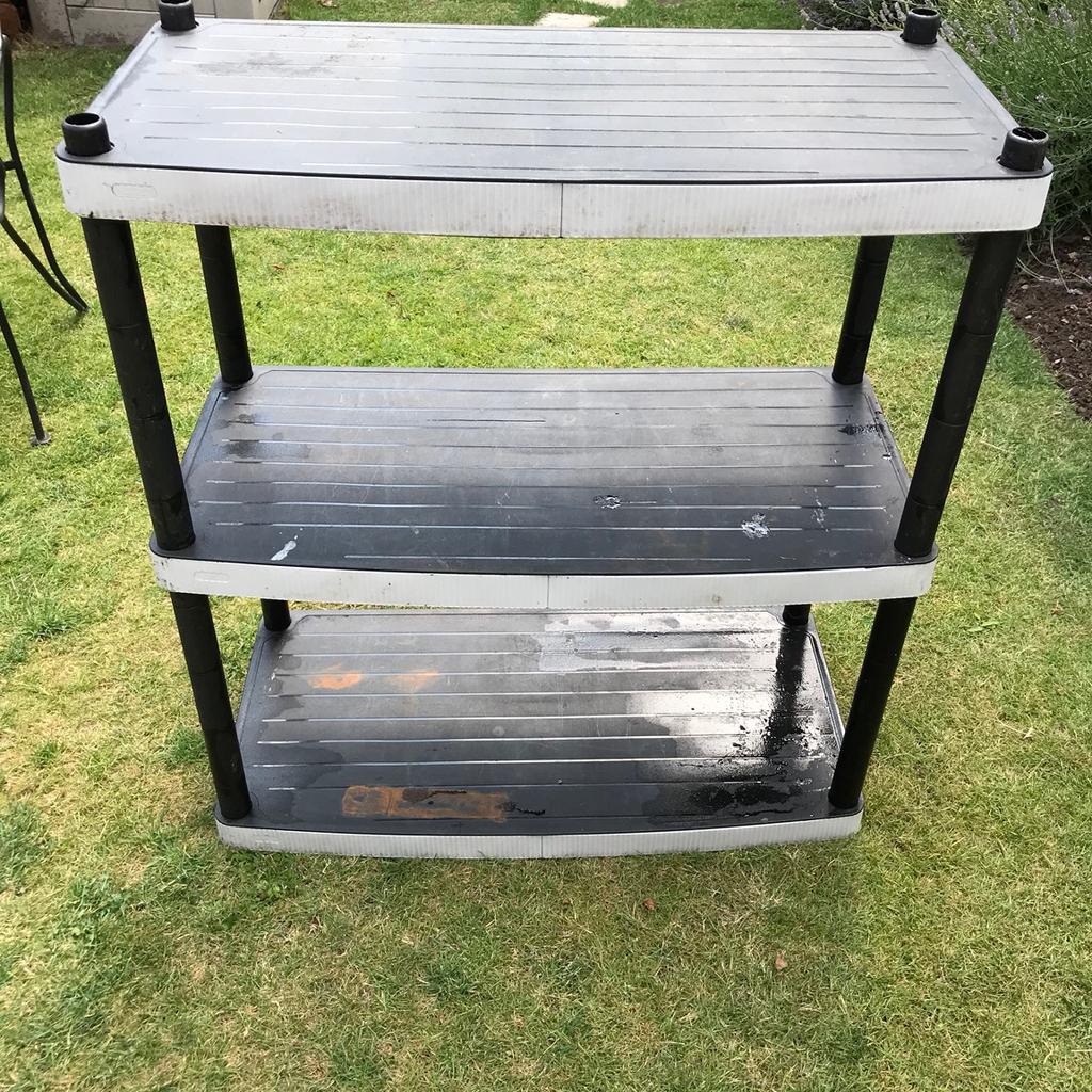 Keter Plastic shelving in WA13 Lymm for £5.00 for sale Shpock