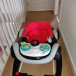 Baby walker in really good condition, comes with a floor mat that clips on the bottom for your baby's foot support.
Has a couple of lite stains but overall functionality is great!