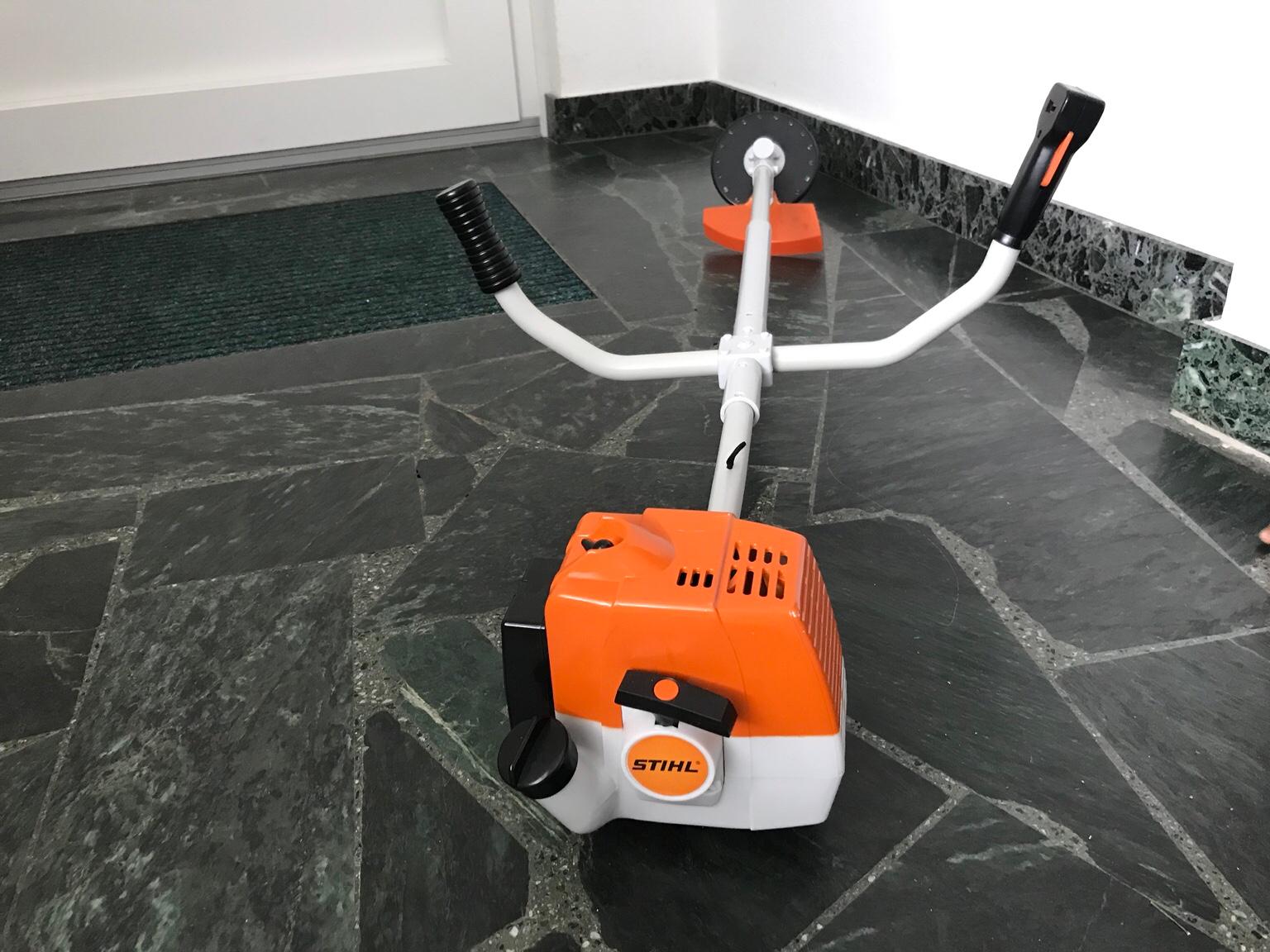 Motosega Giocattolo STIHL Per Bambini | Simulazione Realistica | Gioco Di Ruolo Per Piccoli Agricoltori - Foto 14