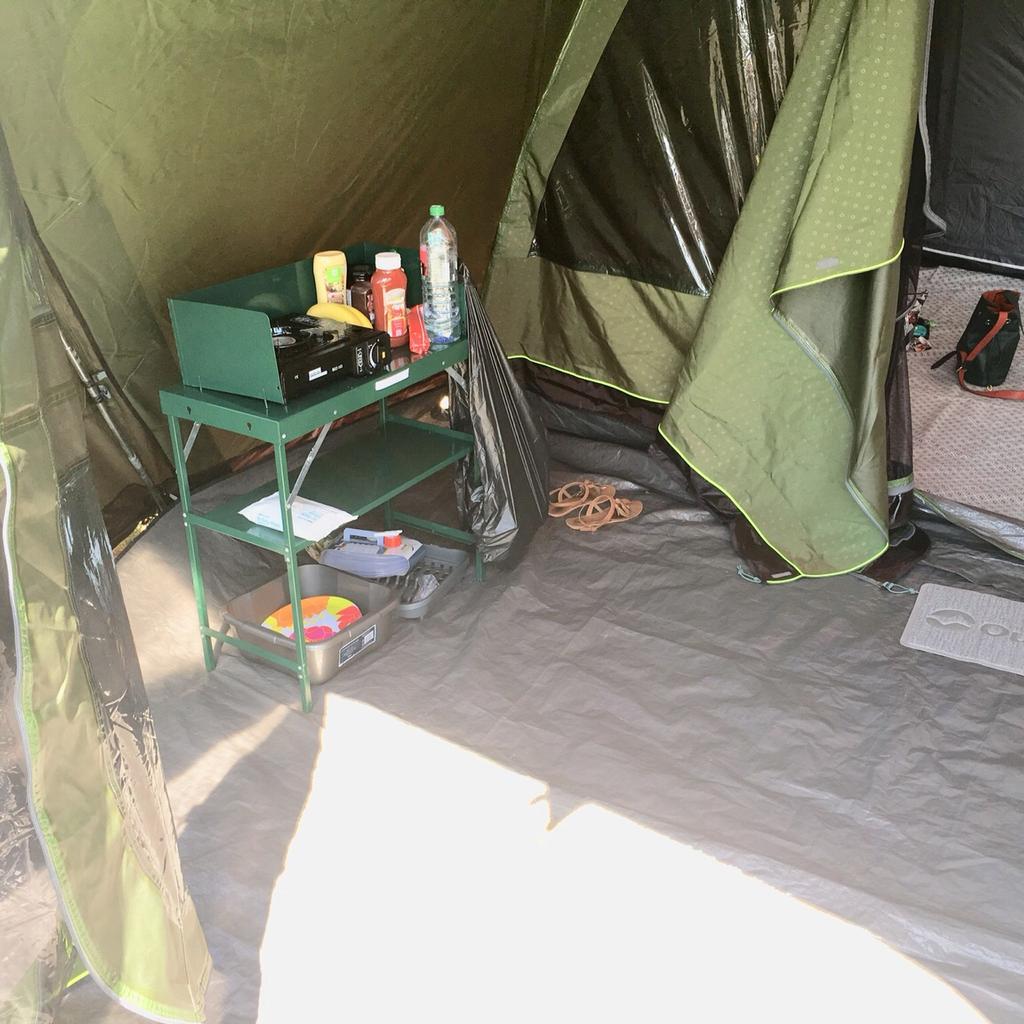 Camping Kitchen in Carry Box in LS21 Otley für £ 15,00 zum Verkauf