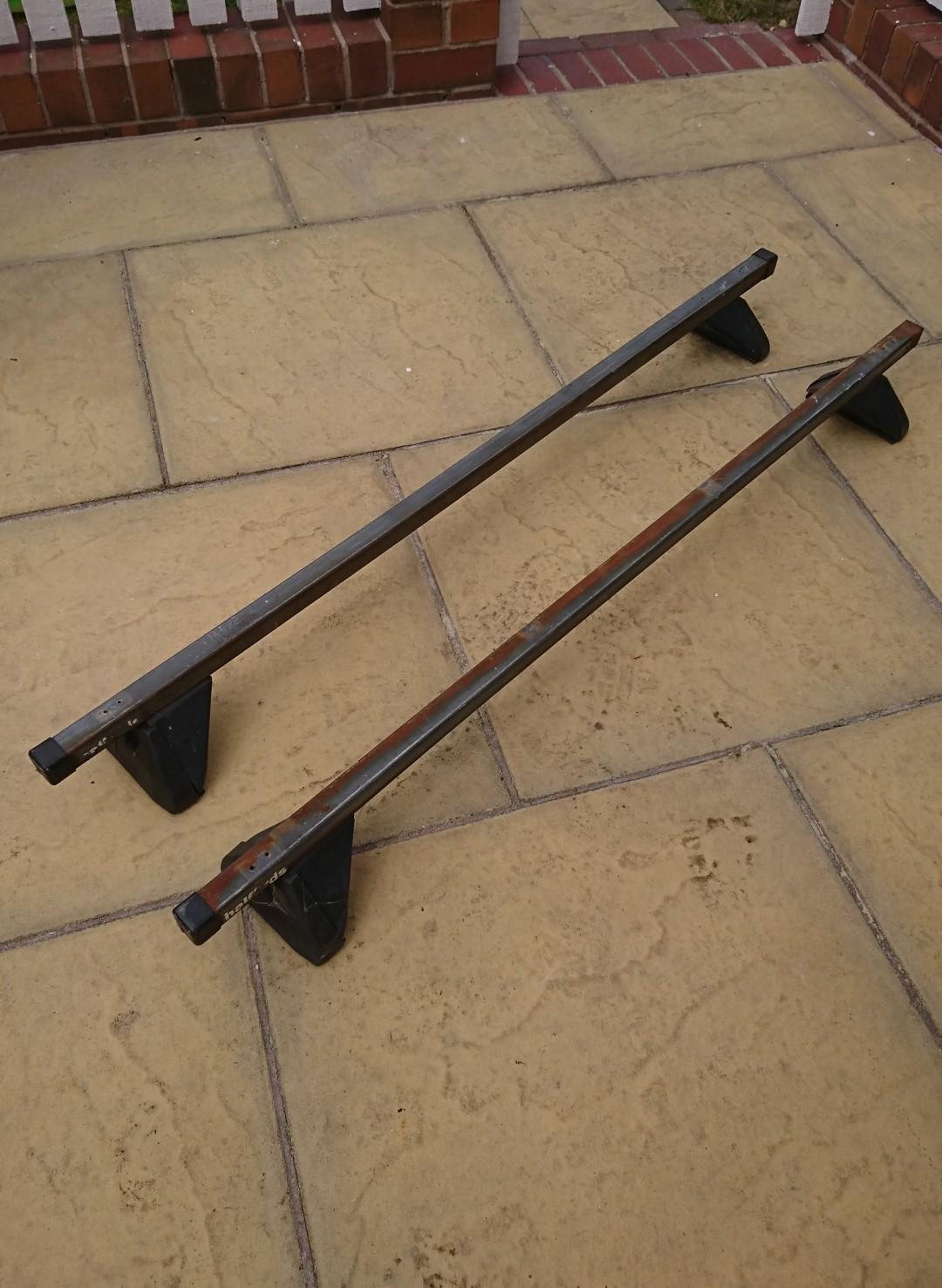 Halfords roof bars in B63 Dudley for £15.00 for sale Shpock