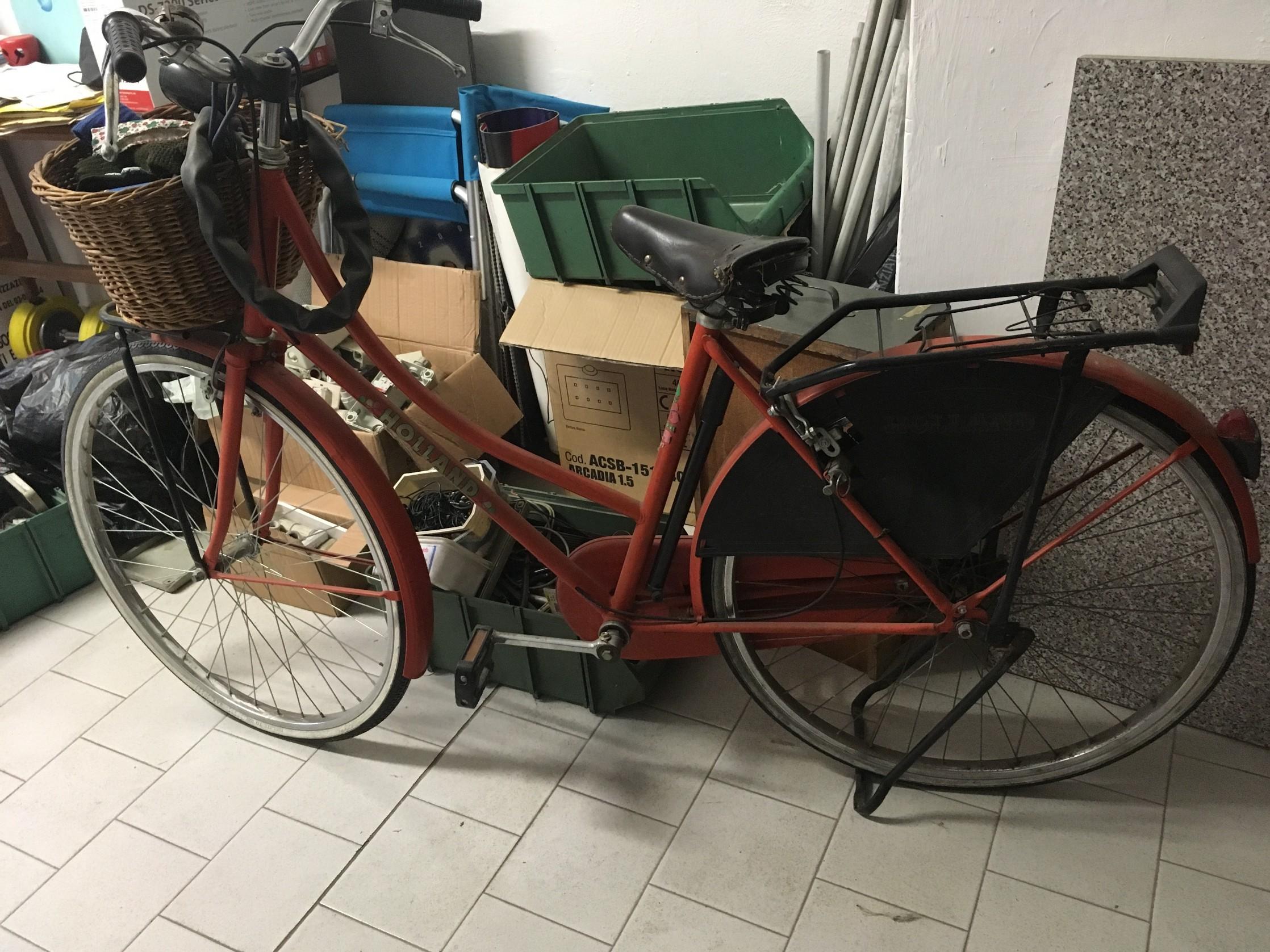 Bicicletta da città, con cestello, vintage, da donna, 26 pollici, rosso, cambio a 3 marce Bicicletta da città, con cestello, vintage, da donna, 26 pollici, rosso, cambio a 3 marce