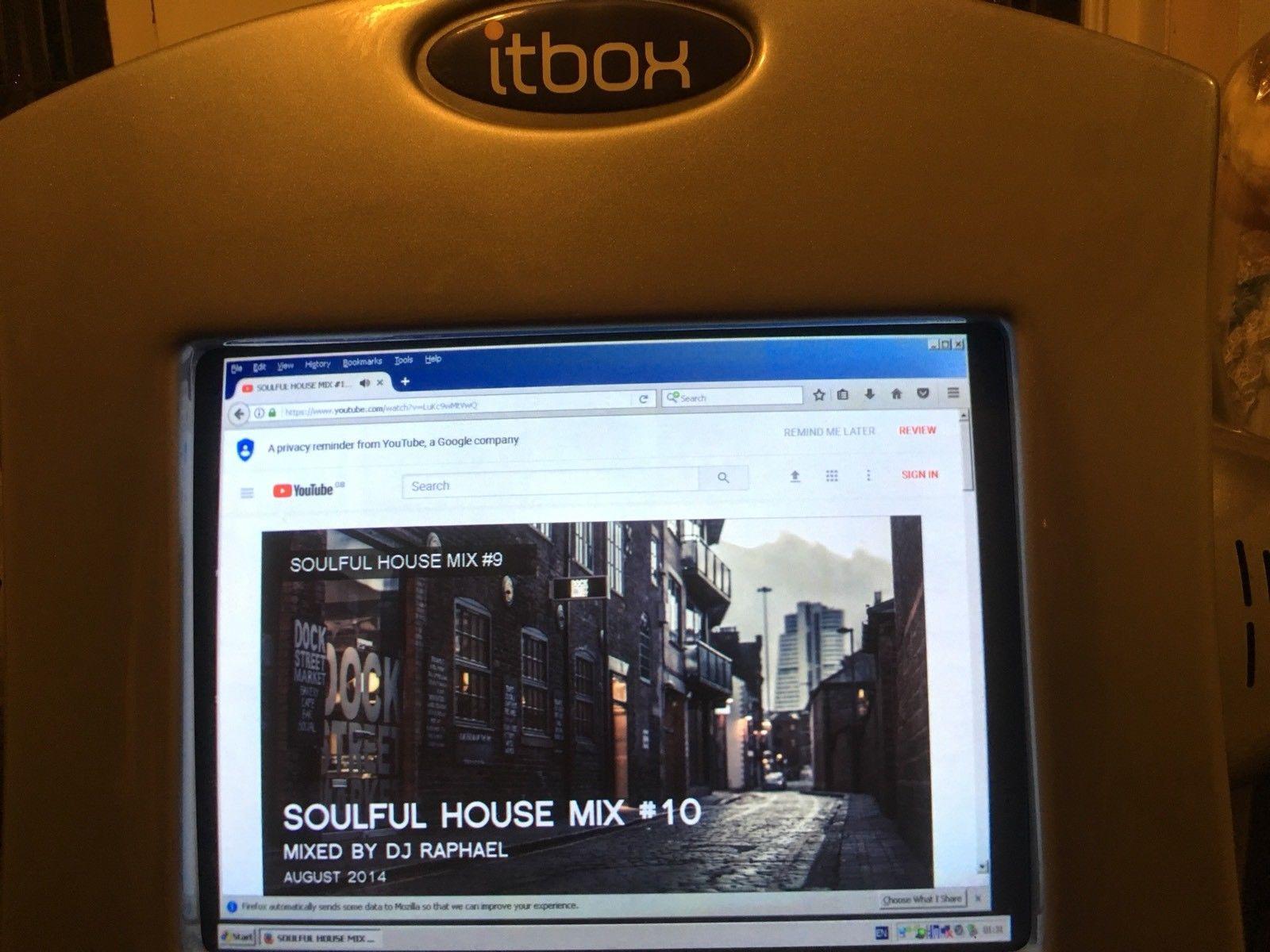 Itbox Quiz And Jukebox Freeplay Machine In Ls8 Leeds Für £ 685 00 Zum 