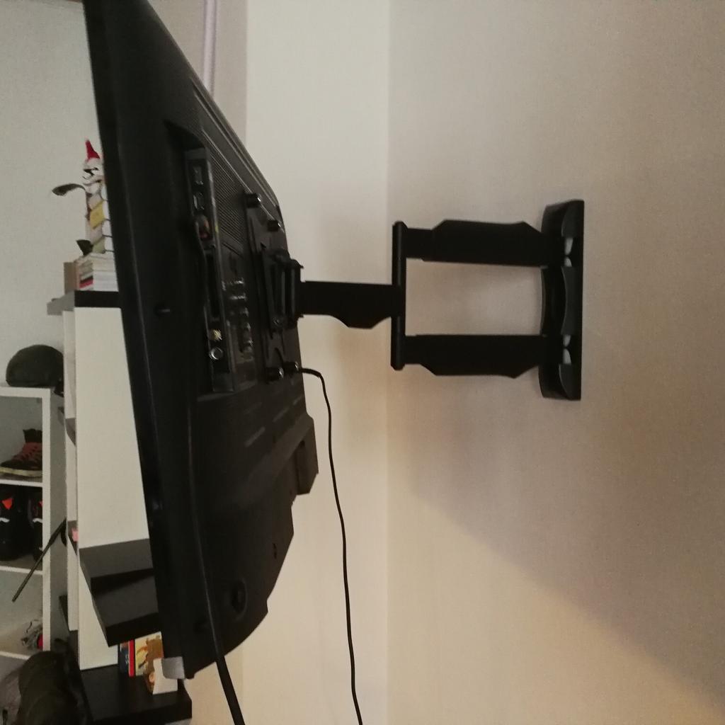 SAMSUNG TV Fernseher UE40J5150   Aufhängung in 3500 Gemeinde Krems an ...