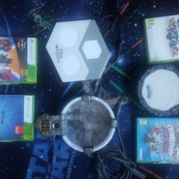 Xbox360 bundle, discs, 32 figures and platforms all in good working condition.