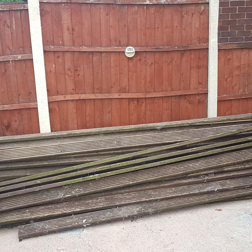 LOOK!!! FREE USED DECKING BOARDS in Bolton für gratis zum Verkauf