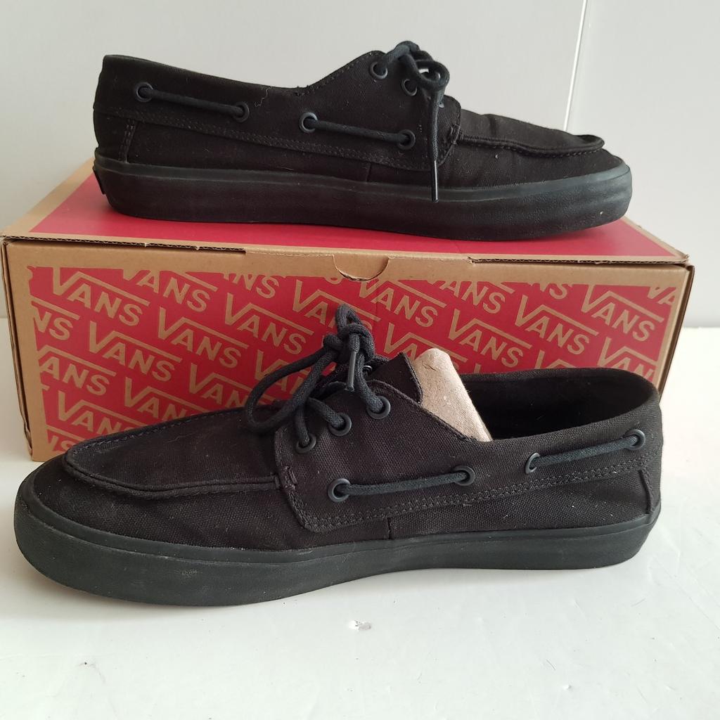 Vans boat shoes hot sale all black