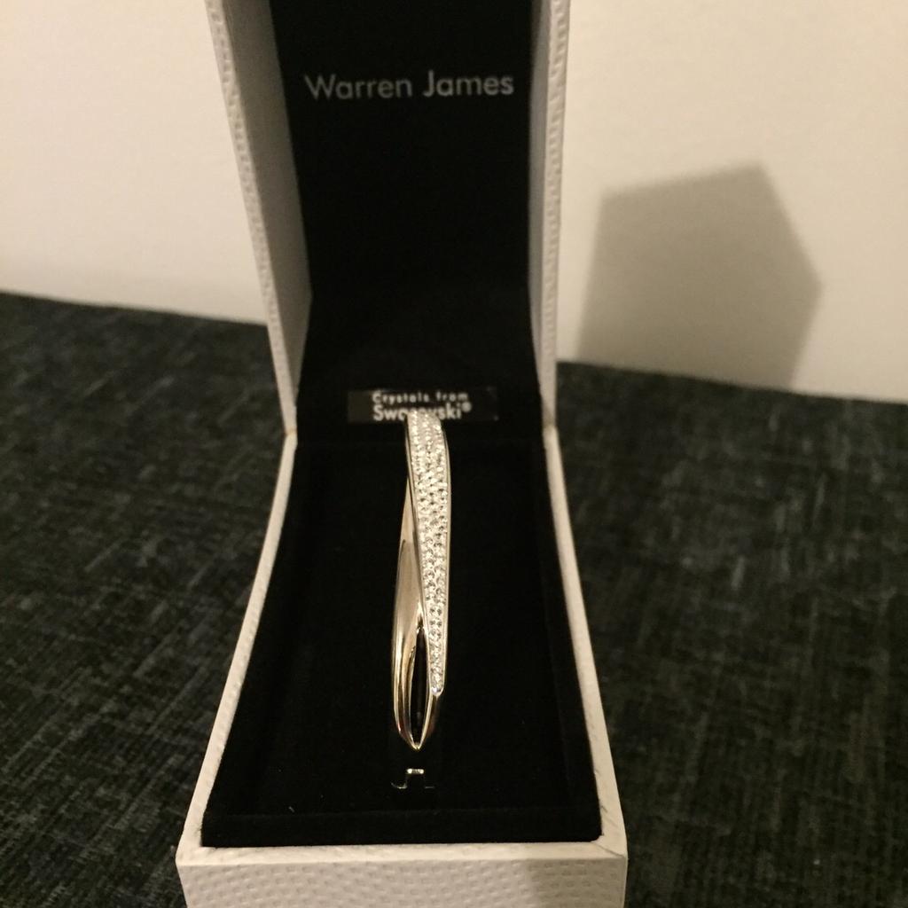 Warren james deals lucille bangle