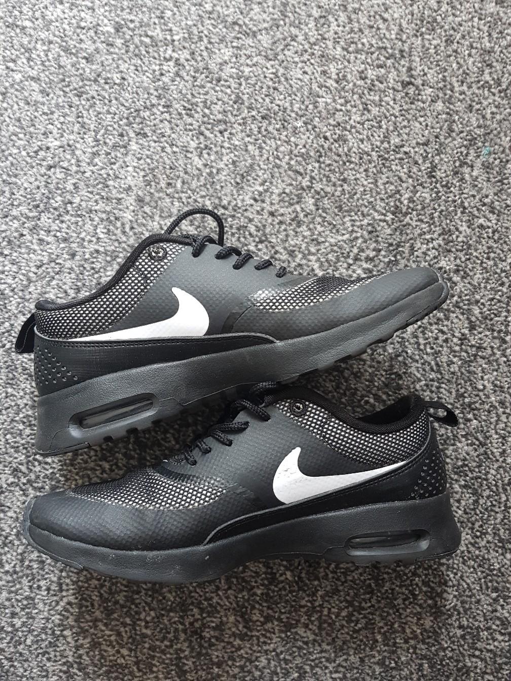 Ladies nikes in M25 Crumpsall für £ 10,00 zum Verkauf Shpock AT