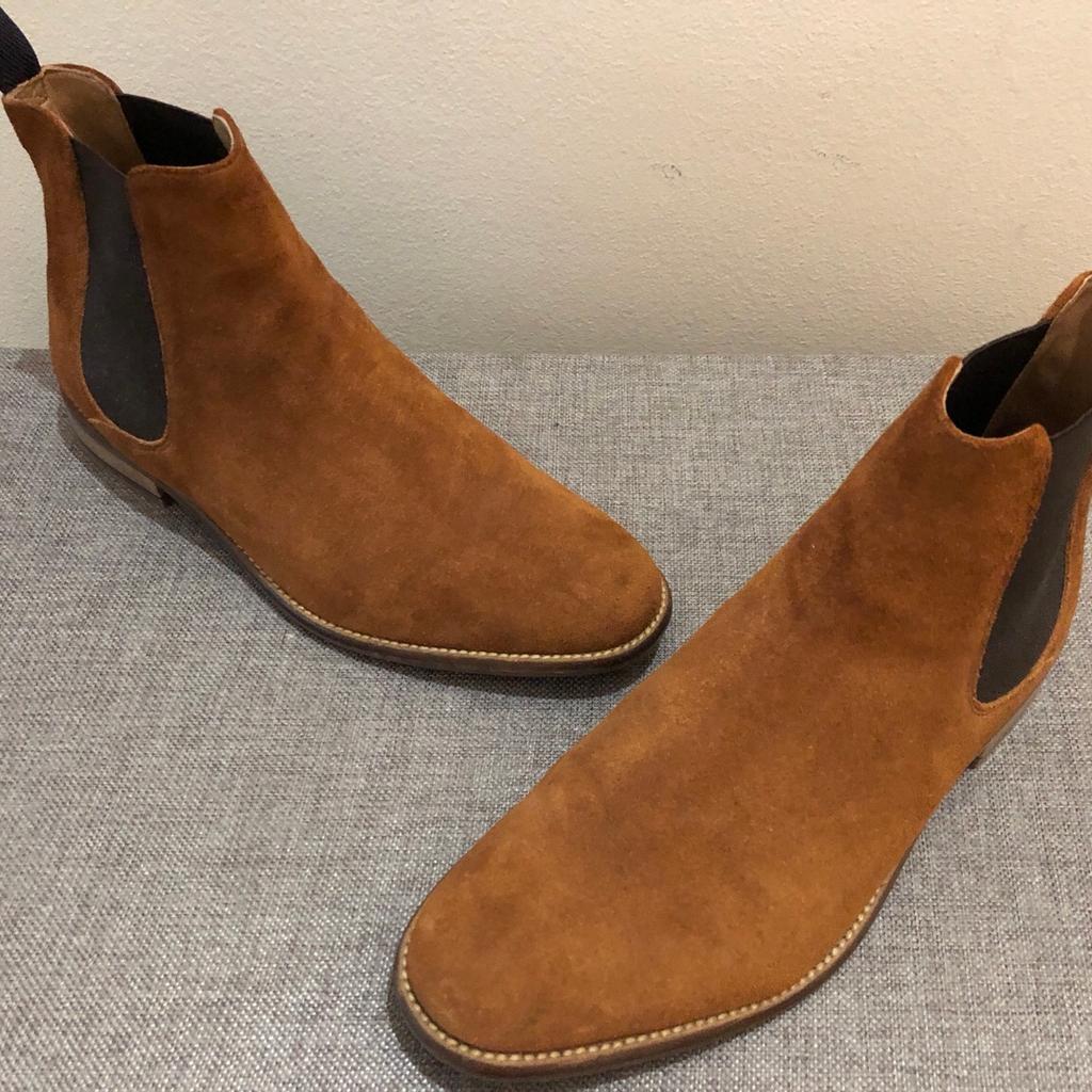 M&s mens suede chelsea on sale boots