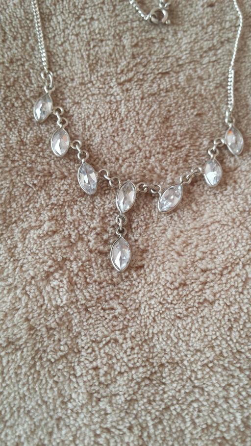 Buy & Sell Merseyside Wirral - Photos for 925 Silver and Crystal Necklace