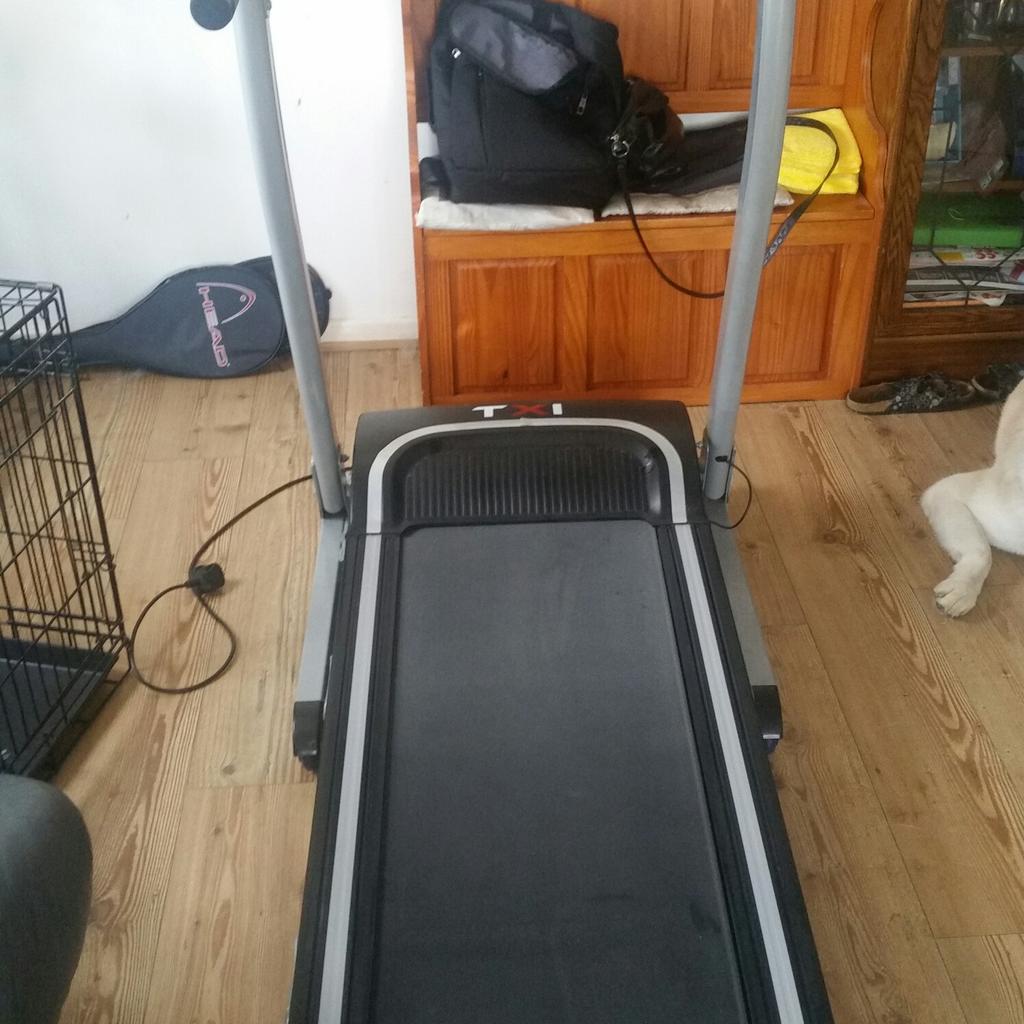 Confidence discount txi treadmill