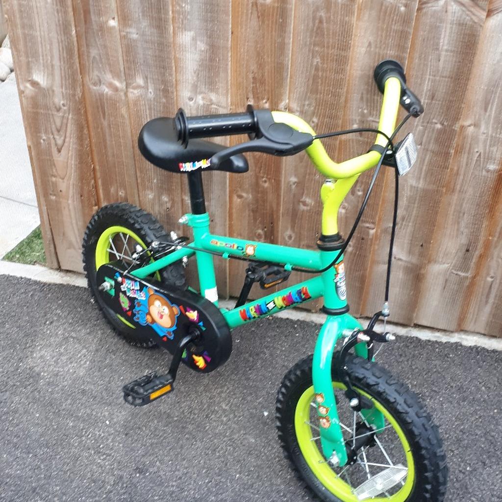 Halfords marvin the store monkey bike