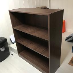 From Argos and comes assembled.

In excellent condition. Have 2 to sell individually at £10.00 each

Part of the Maine collection. With a small height and extra deep shelves this bookcase helps you to maximise available space.

Size: H91.5, W78, D29 cm
2 adjustable shelves
Weight: 17kg