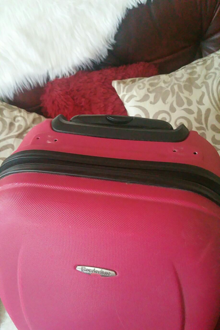 CABIN CASE 4 WHEELS in B11 Birmingham für 8,00 £ zum Verkauf Shpock DE