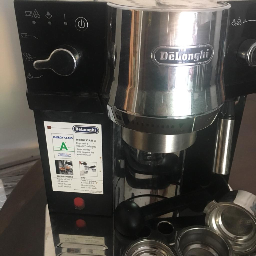 DeLonghi EC820.B coffee machine in DY8 Dudley for £60.00 for sale Shpock