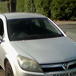 Cheap Vauxhall astra 1.6, no mot but still in day 2 day use, 124k no logbook, decent runner bit of tlc be decent car, can buy door in colour from scrappers for £30