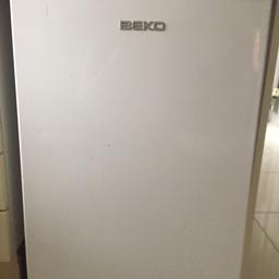 White Beko under counter fridge, just 12 months old. Selling for a friend due to house move.
Asking price only
