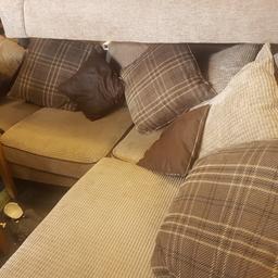 Corner unit sofa with puffee excellent condition