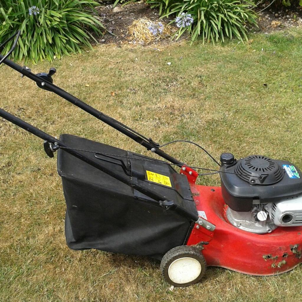 Mountfield Laser Honda GCV135 4.5 Mower in B98 Redditch for 35.00