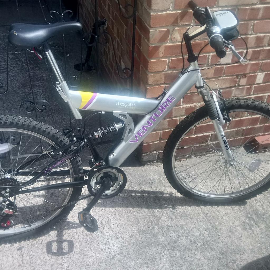 Venture Trespass mountain bike in S30 Sheffield for 40.00 for