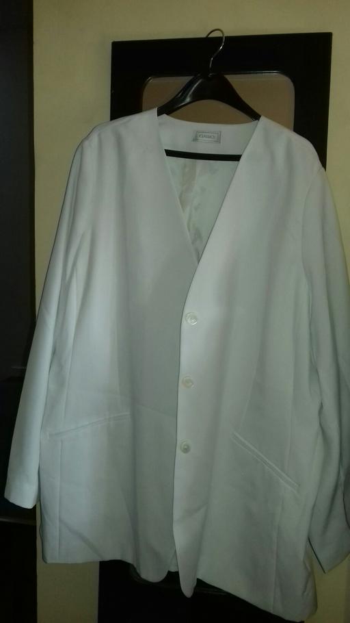 Buy & Sell Oxfordshire Cherwell - Photos for White jacket