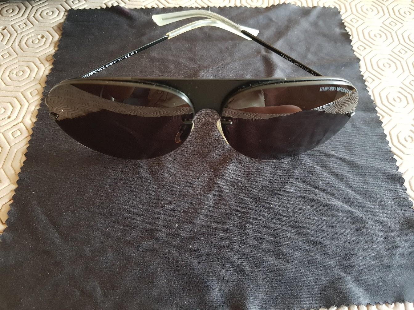 Mens genuine armani sunglasses in CO4 Colchester für 70,00 £ zum