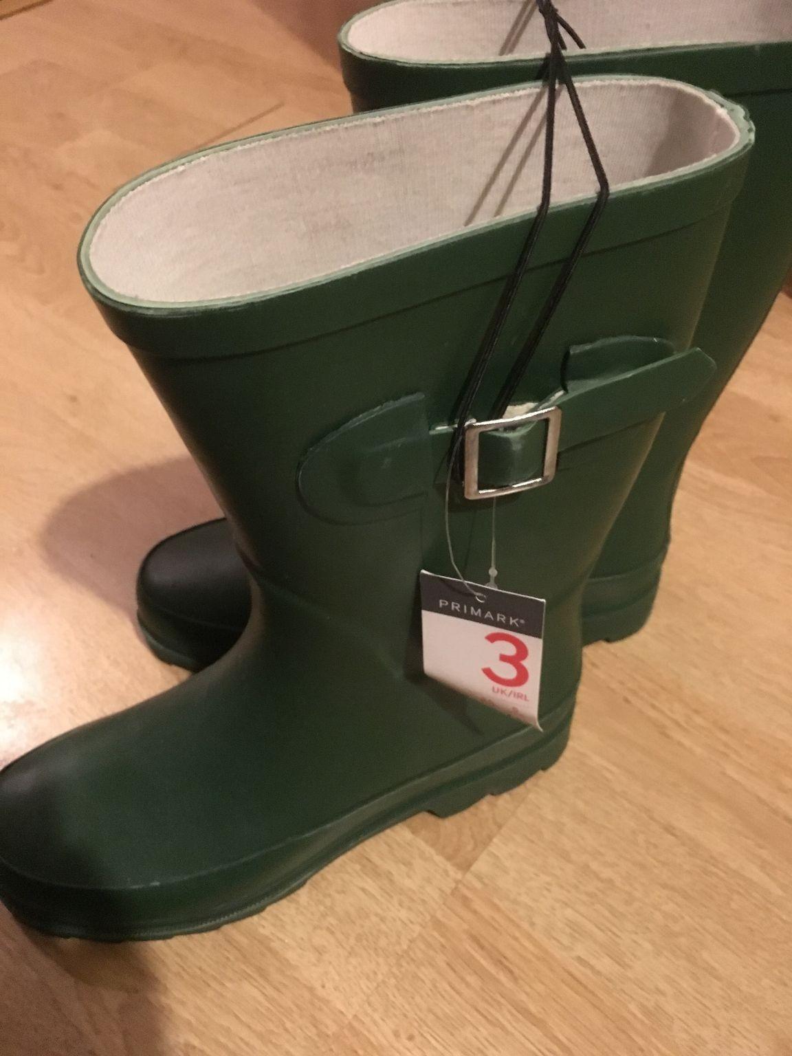 Do primark 2024 sell wellies