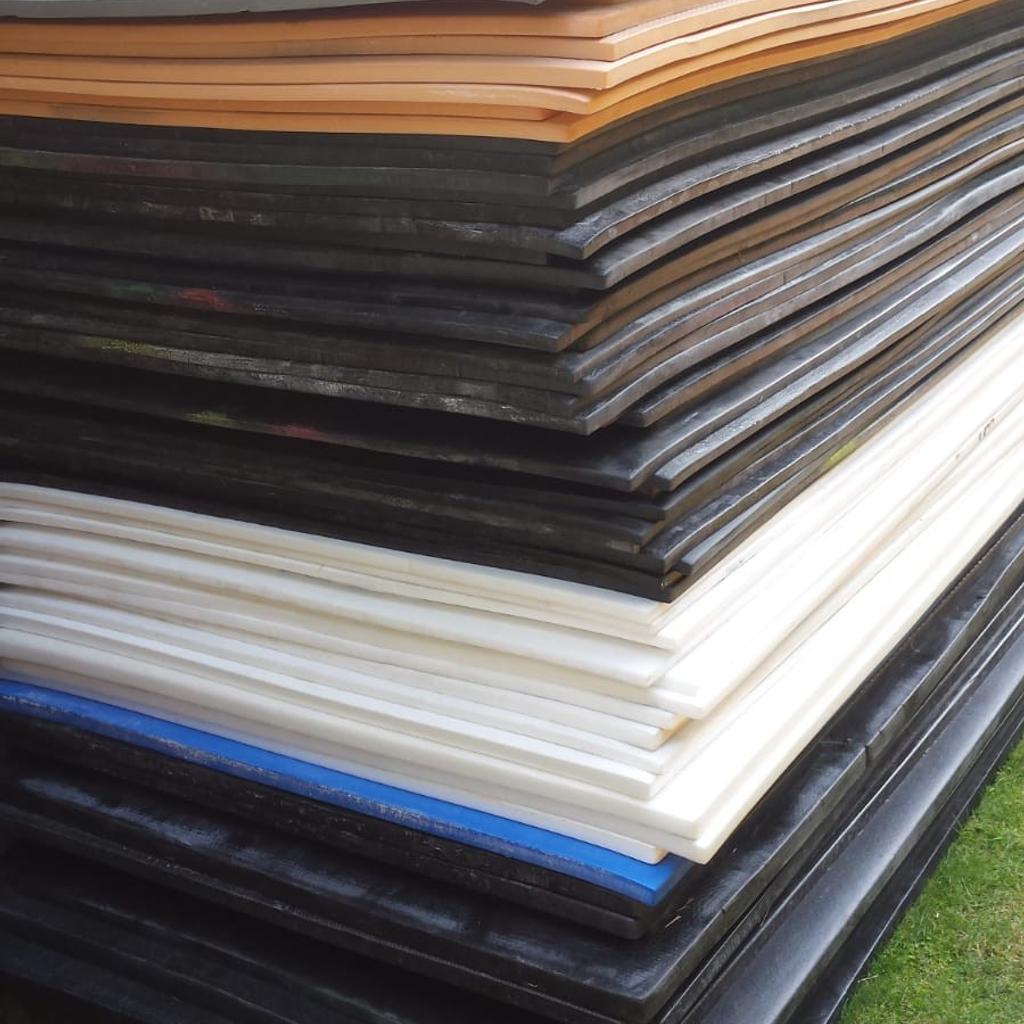 FOAM MATS PLAY GYMNASTICS PADDLING POOL MATS in DN41 Stallingborough