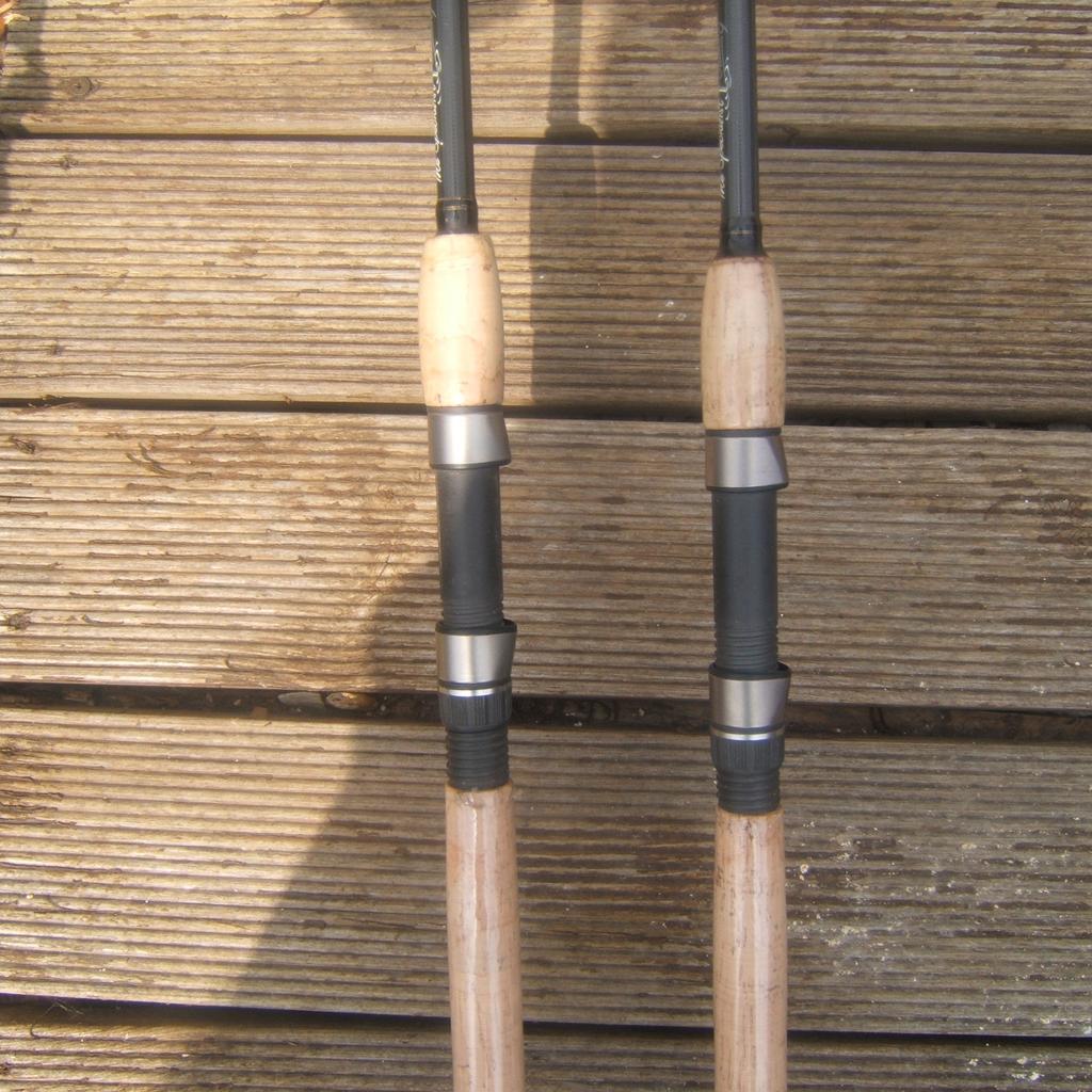 FISHING TWO SPECIALIST RODS in OX26 Cherwell für 30,00 £ zum Verkauf ...