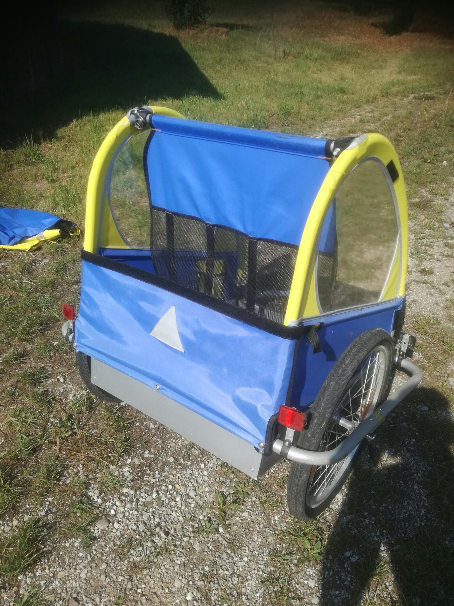 Produktbild von Kupplung Fahrradanhänger Flamingo Koppelstück Für Fahrradanhänger Tybalt – Einfach Zu Befestigen, Langlebig Und Praktisch, Ideal Für Den Transport Ihres Haustiers Kinderwagen Garage