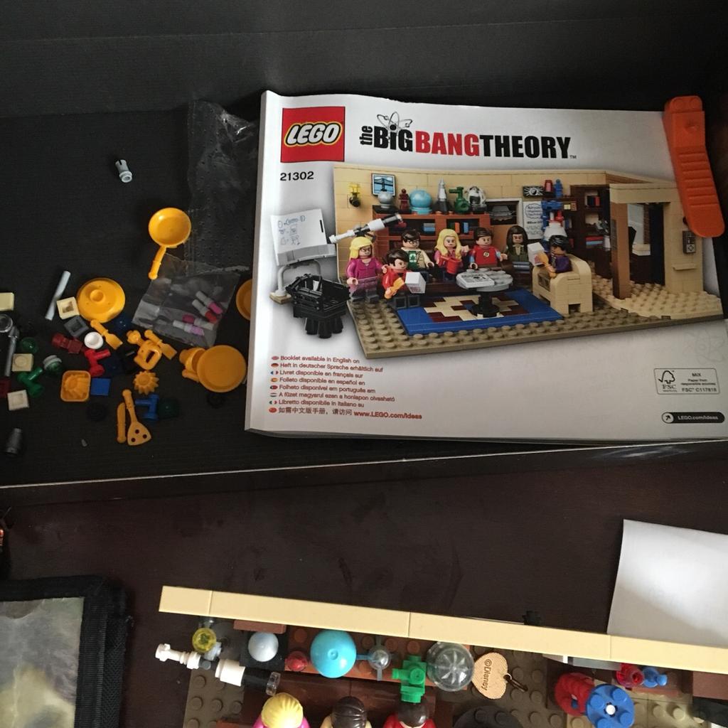 Big Bang theory Lego set complete in SE28 Bexley for ?�50.00 for sale | Shpock