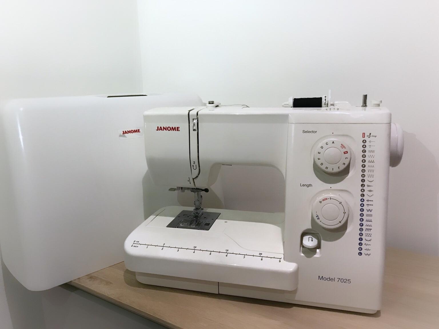Janome 7025 Sewing Machine in CR5 London für £ 120,00 zum Verkauf