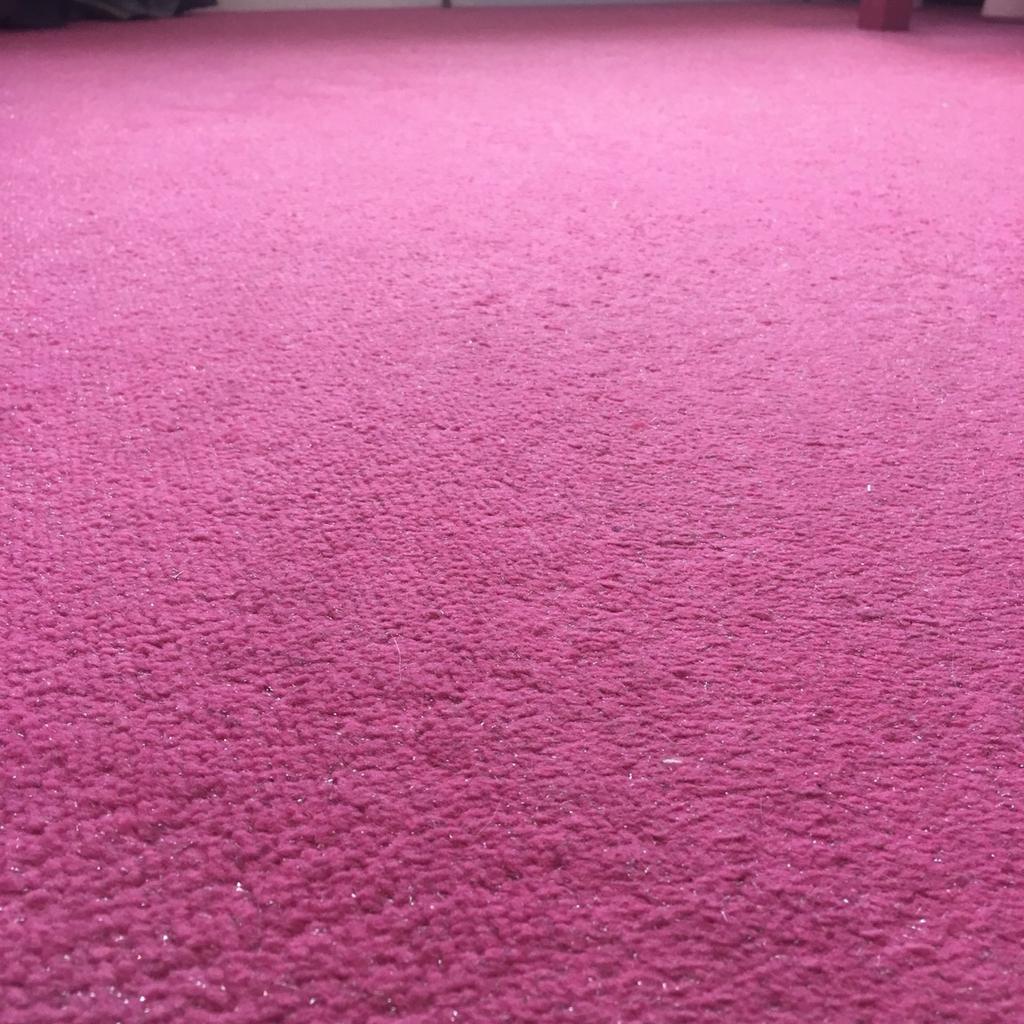 Pink glitter carpet in Polgooth für £ 20,00 zum Verkauf Shpock AT