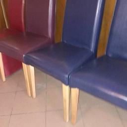 I.HAVE 10 chairs.need clear.them, due to.move property

£5 per.chair, get more for.cheaper.deal
